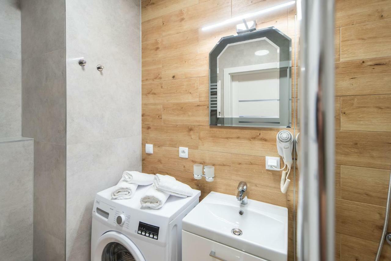 Nika Apartment Колобжег Екстериор снимка